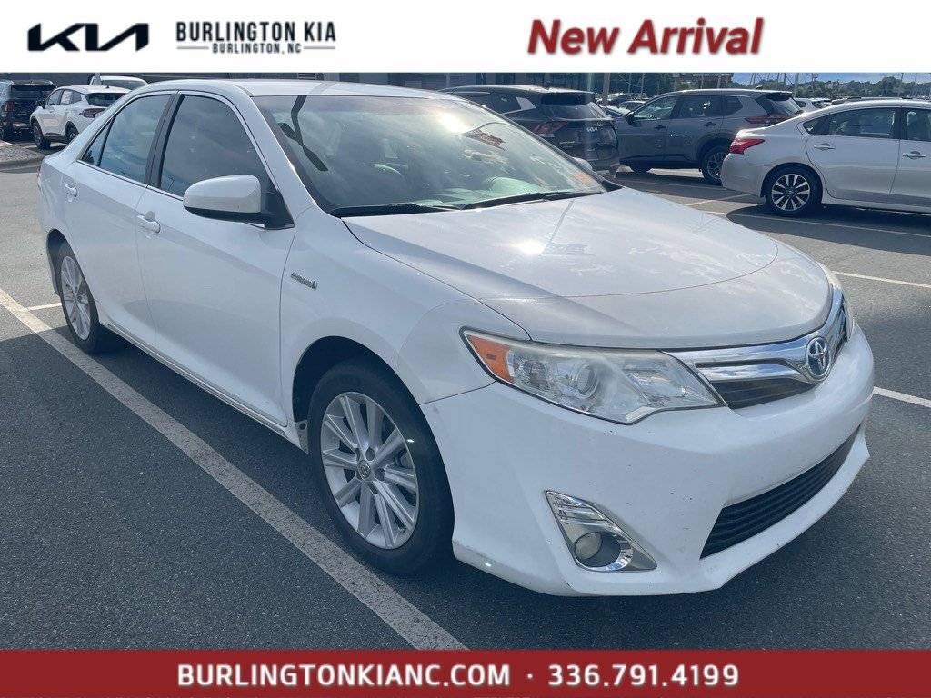 2014 Toyota Camry Hybrid XLE — Sedan — 118,350 mi — Burlington, NC