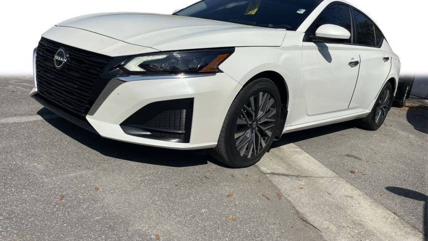 2023 Nissan Altima SV — Sedan — 38,285 mi — Daytona Beach, FL