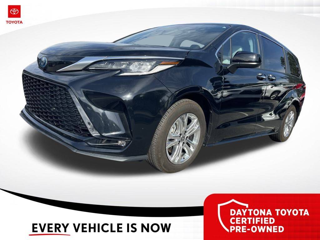 2023 Toyota Sienna XSE — Minivan — 10,608 mi — Daytona Beach, FL