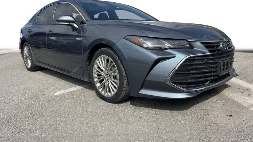 2020 Toyota Avalon Hybrid Limited — Sedan — 58,201 mi — Daytona Beach, FL