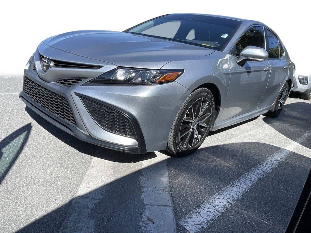 2022 Toyota Camry SE — Sedan — 56,162 mi — Daytona Beach, FL