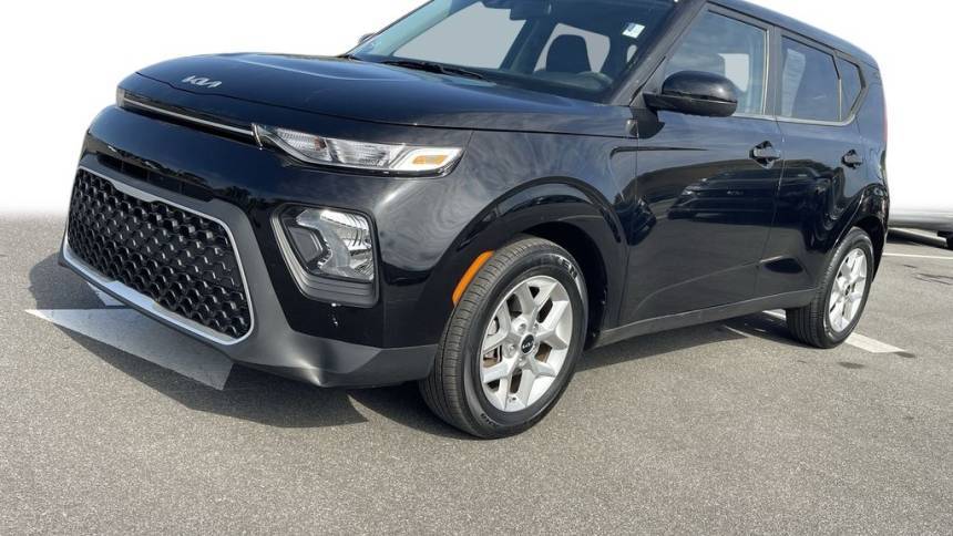 2022 Kia Soul LX — Hatchback — 8,360 mi — Daytona Beach, FL