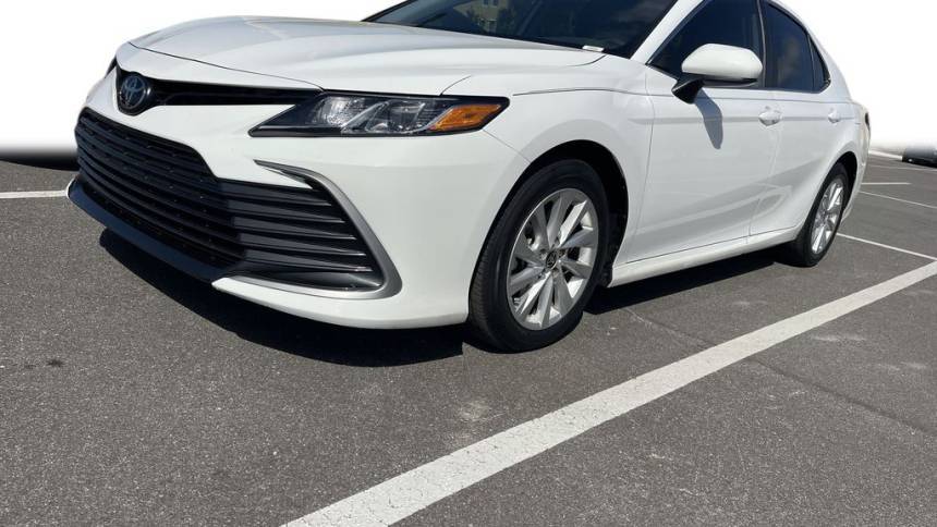2023 Toyota Camry LE — Sedan — 15,841 mi — Daytona Beach, FL