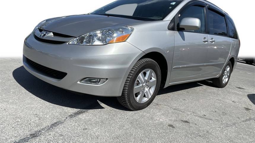2006 Toyota Sienna XLE — Minivan — 81,037 mi — Daytona Beach, FL