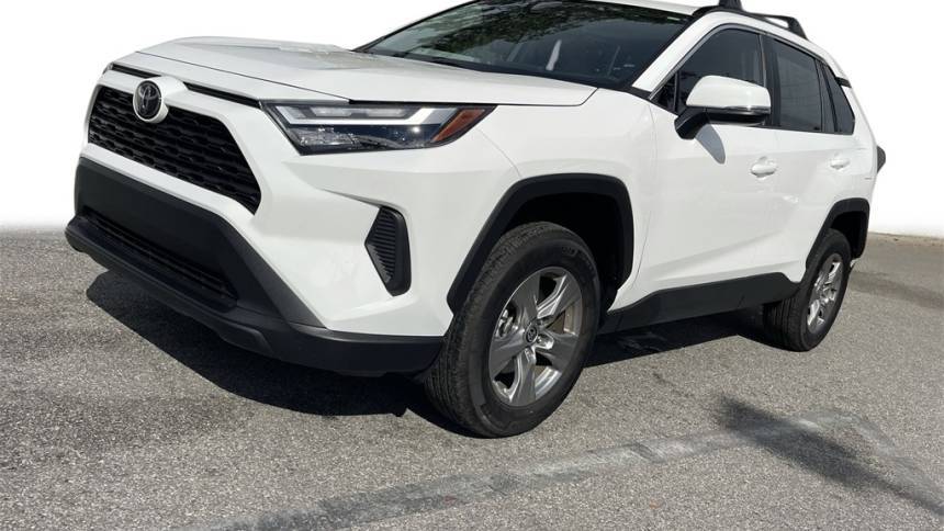 2022 Toyota RAV4 XLE — SUV — 10,881 mi — Daytona Beach, FL