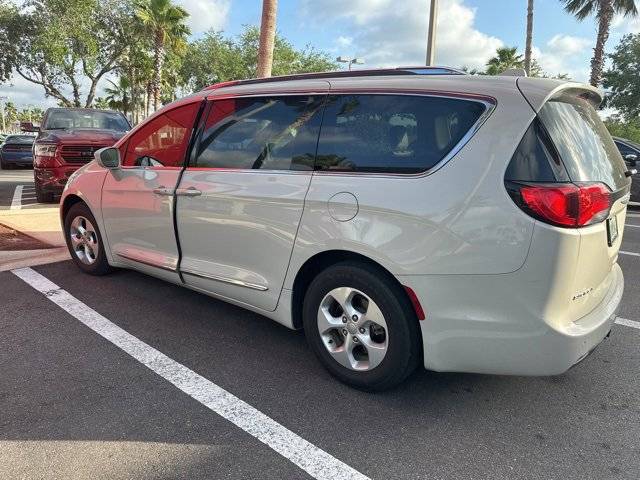 2017 Chrysler Pacifica Touring L Plus — Minivan — 129,717 mi — Daytona Beach, FL