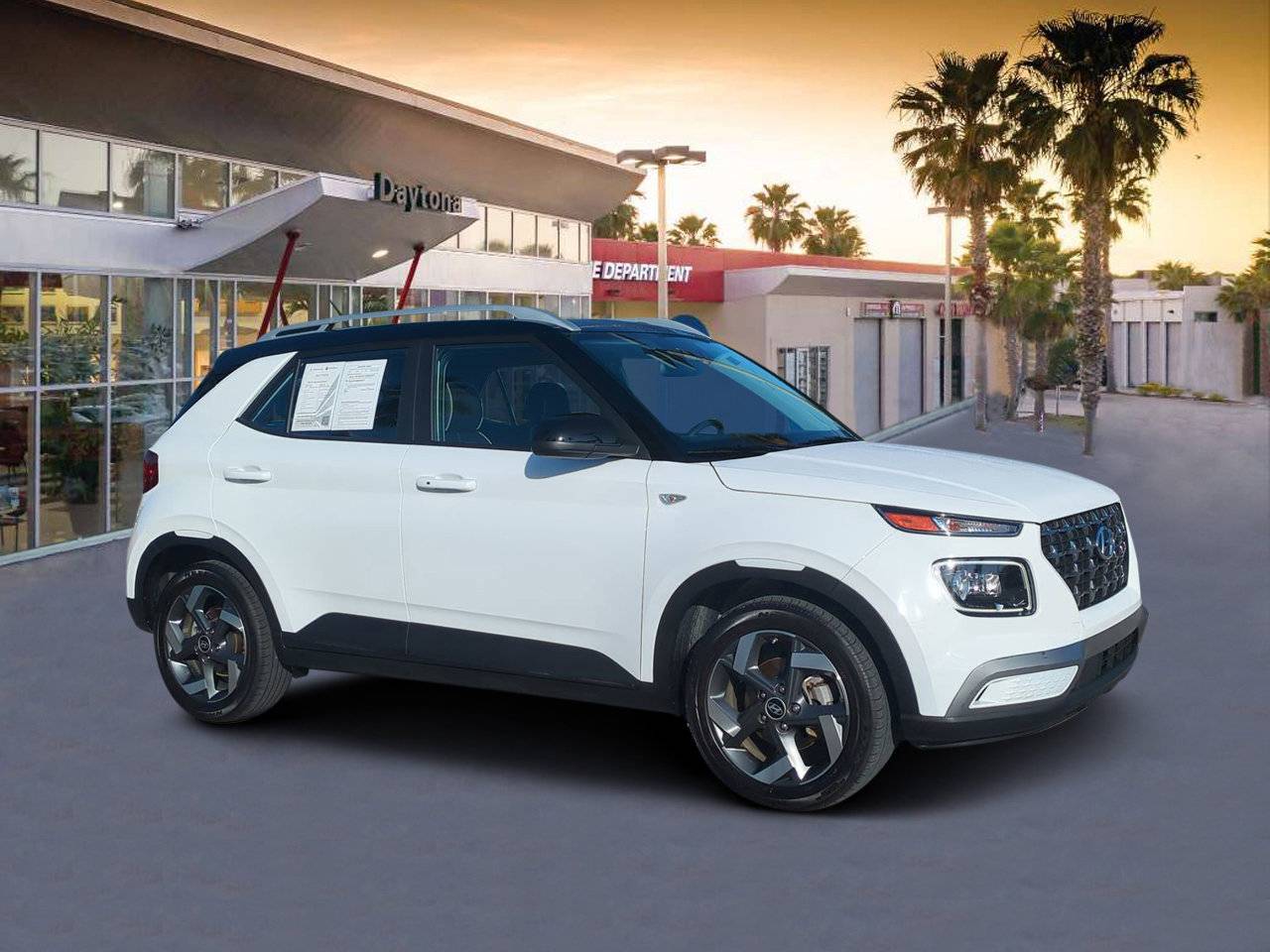 2023 Hyundai Venue Limited — SUV — 40,890 mi — Daytona Beach, FL