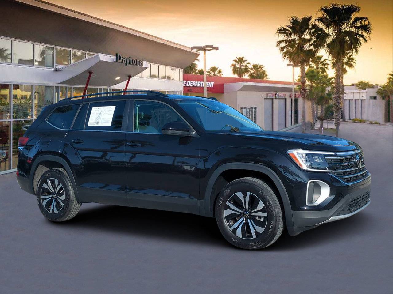 2024 Volkswagen Atlas SE — SUV — 5,745 mi — Daytona Beach, FL