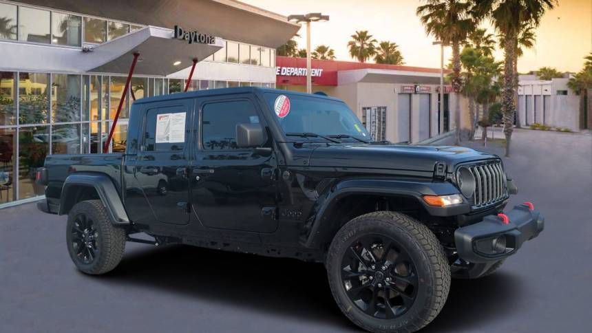 2025 Jeep Gladiator Nighthawk — Pickup Truck — 151 mi — Daytona Beach, FL