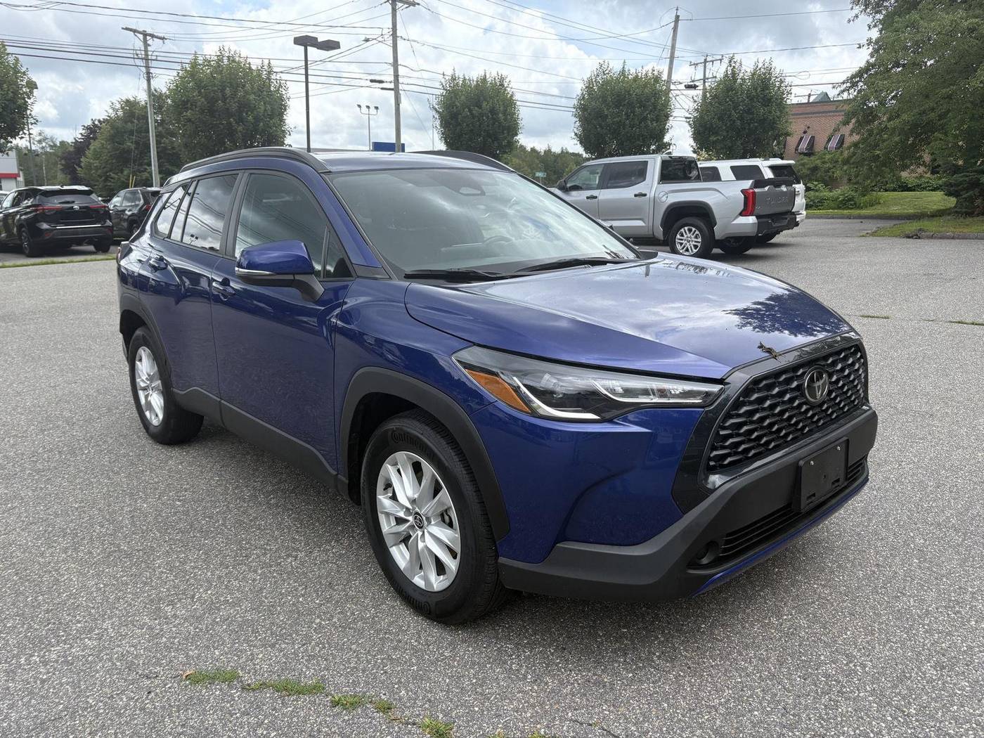 2023 Toyota Corolla Cross LE — SUV — 25,184 mi — Torrington, CT