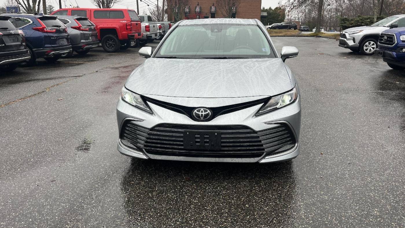 2023 Toyota Camry LE — Sedan — 4,728 mi — Torrington, CT