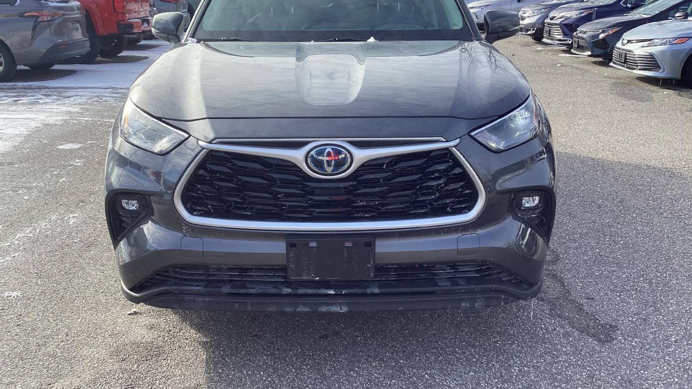 2022 Toyota Highlander Hybrid XLE — SUV — 43,918 mi — Torrington, CT