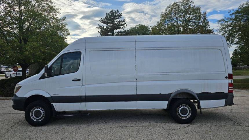 2015 Mercedes-Benz Sprinter Cargo Van 2500 — Cargo Van — 215,731 mi — Roselle, IL