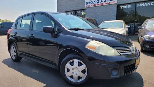 nissan versa hatchback for sale by owner