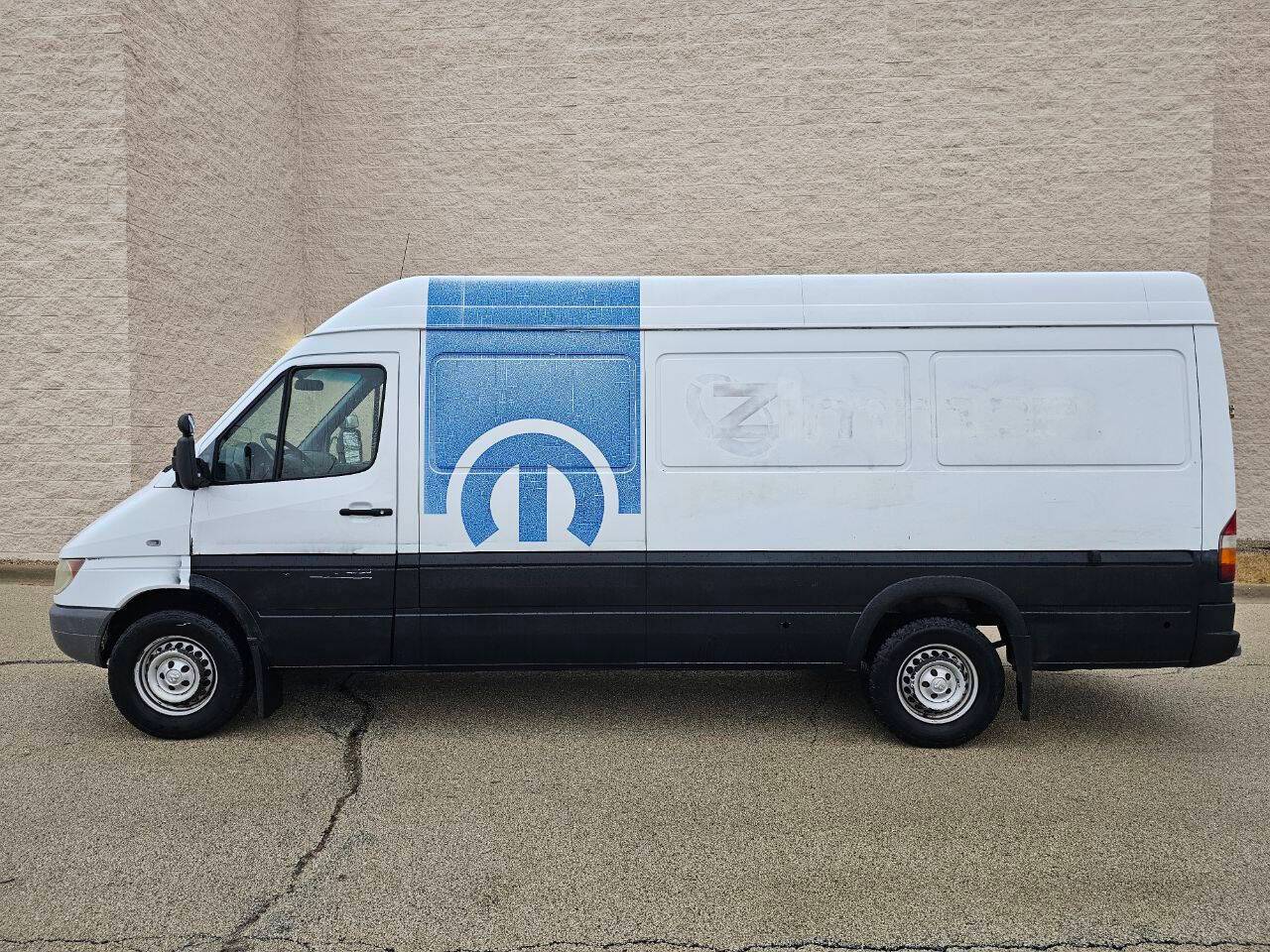 2006 Dodge Sprinter 2500 — Cargo Van — 83,064 mi — Roselle, IL