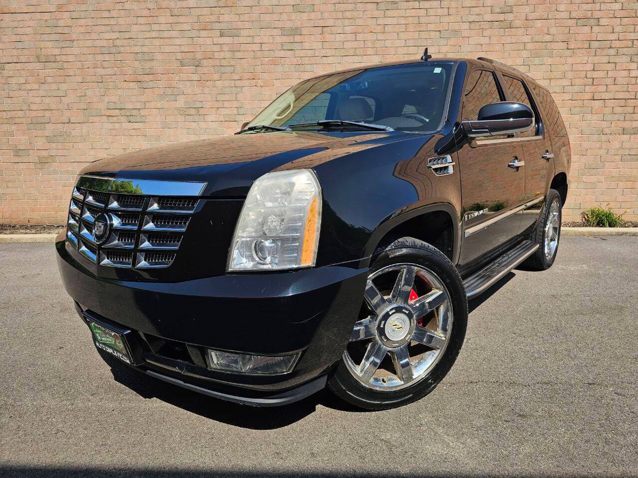 2007 Cadillac Escalade Standard — SUV — 107,418 mi — Roselle, IL