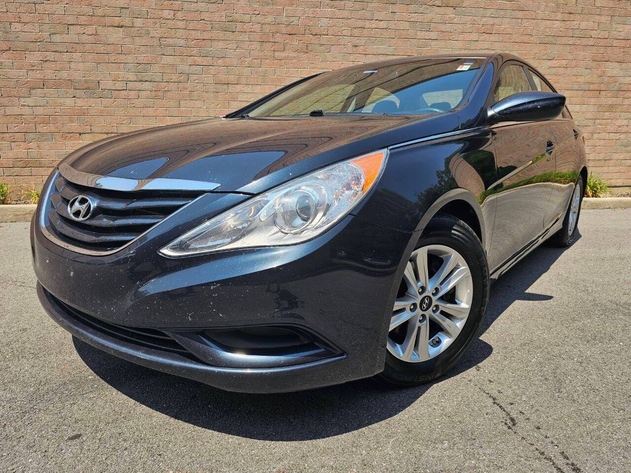 2013 Hyundai Sonata GLS — Sedan — 156,475 mi — Roselle, IL