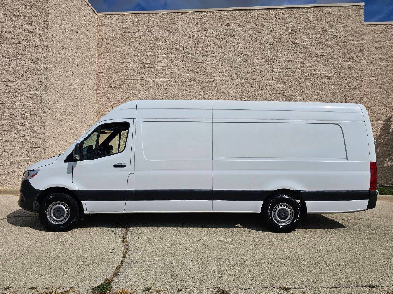 2019 Mercedes-Benz Sprinter Cargo Van 2500 — Cargo Van — 144,502 mi — Roselle, IL