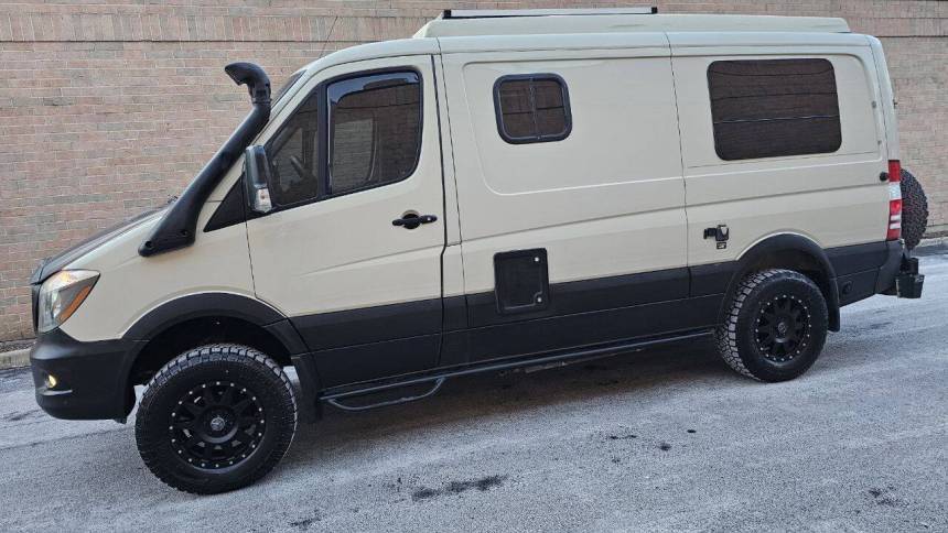 2017 Mercedes-Benz Sprinter Cargo Van 2500 — Cargo Van — 174,444 mi — Roselle, IL