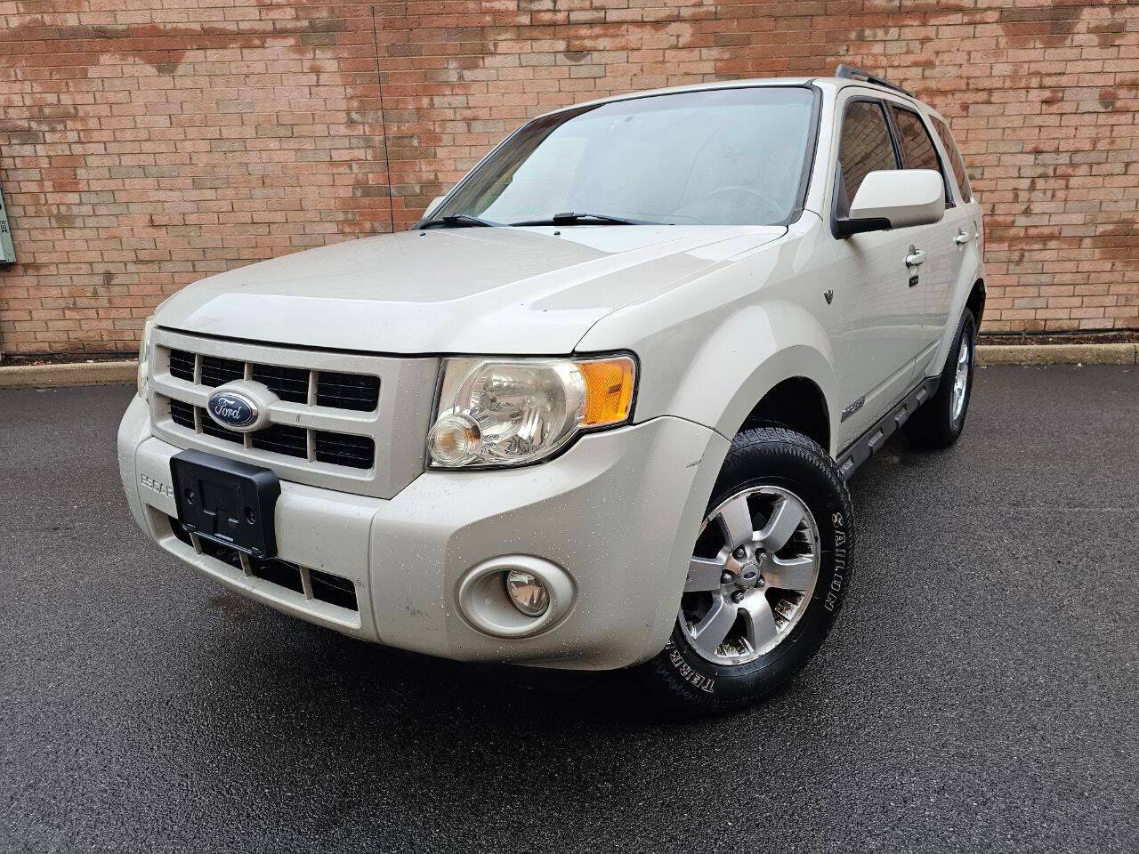 2008 Ford Escape Limited — SUV — 121,799 mi — Roselle, IL