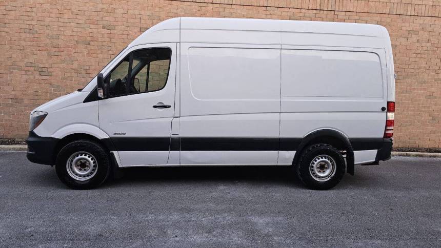 2014 Mercedes-Benz Sprinter Cargo Van 2500 — Cargo Van — 254,804 mi — Roselle, IL