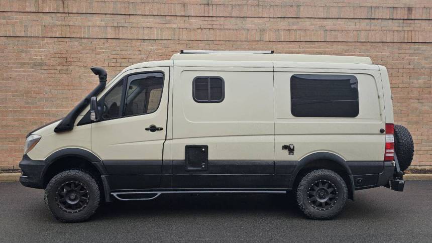 2017 Mercedes-Benz Sprinter Cargo Van 2500 — Cargo Van — 175,000 mi — Roselle, IL