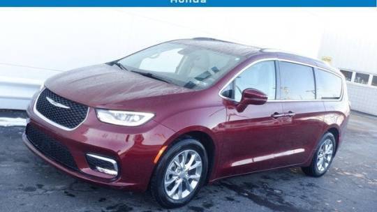 2021 Chrysler Pacifica Touring L — Minivan — 24,118 mi — Monroeville, PA