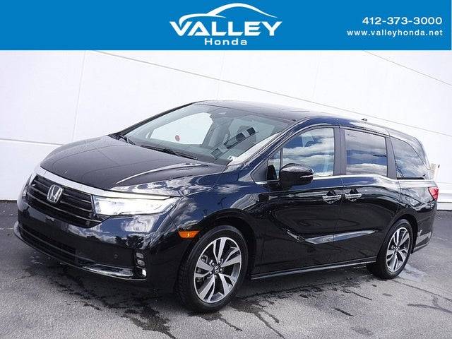 2022 Honda Odyssey Touring — Minivan — 81,426 mi — Monroeville, PA