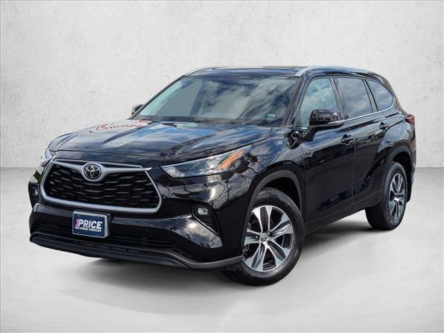 2022 Toyota Highlander XLE — SUV — 58,793 mi — Buena Park, CA