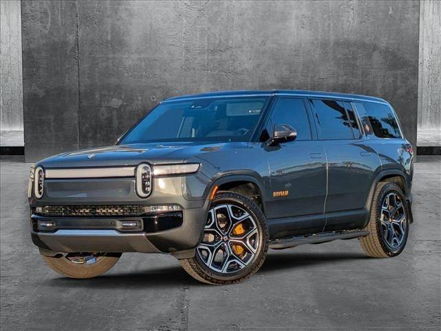 2023 Rivian R1S