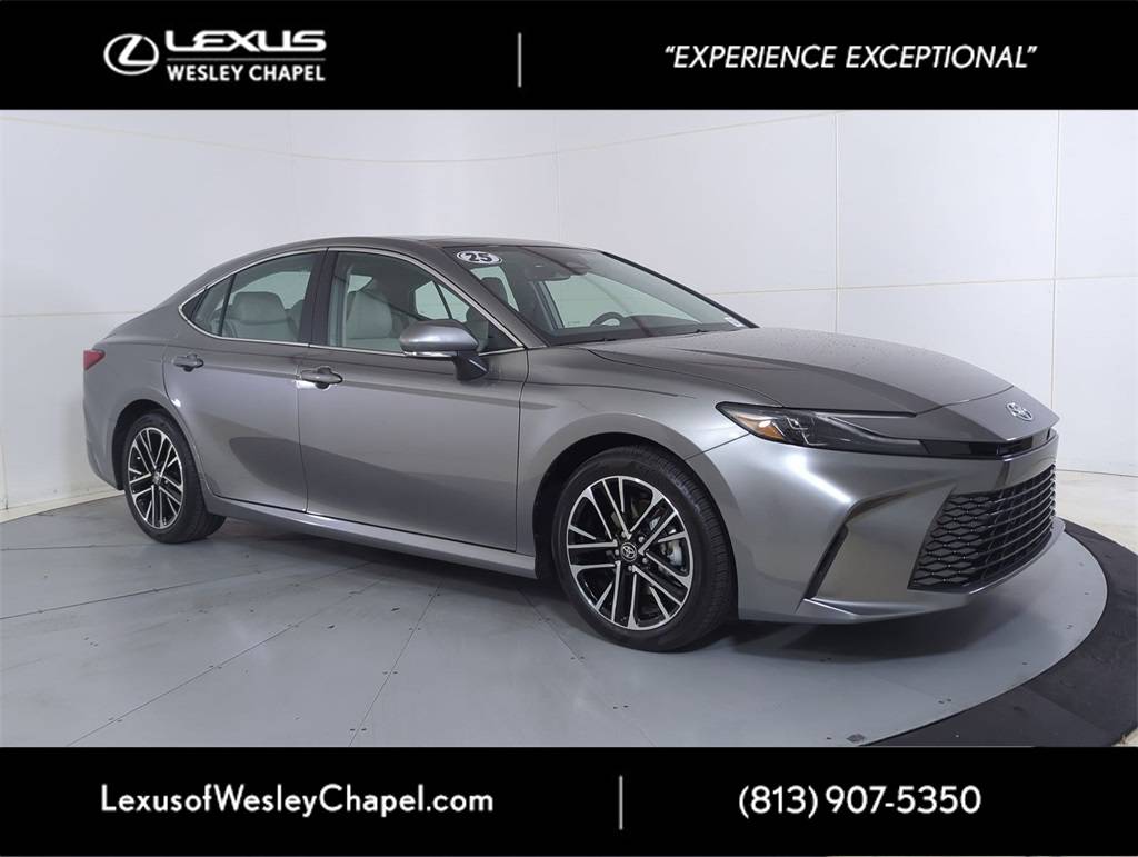 2025 Toyota Camry XLE — Sedan — 1,799 mi — Wesley Chapel, FL