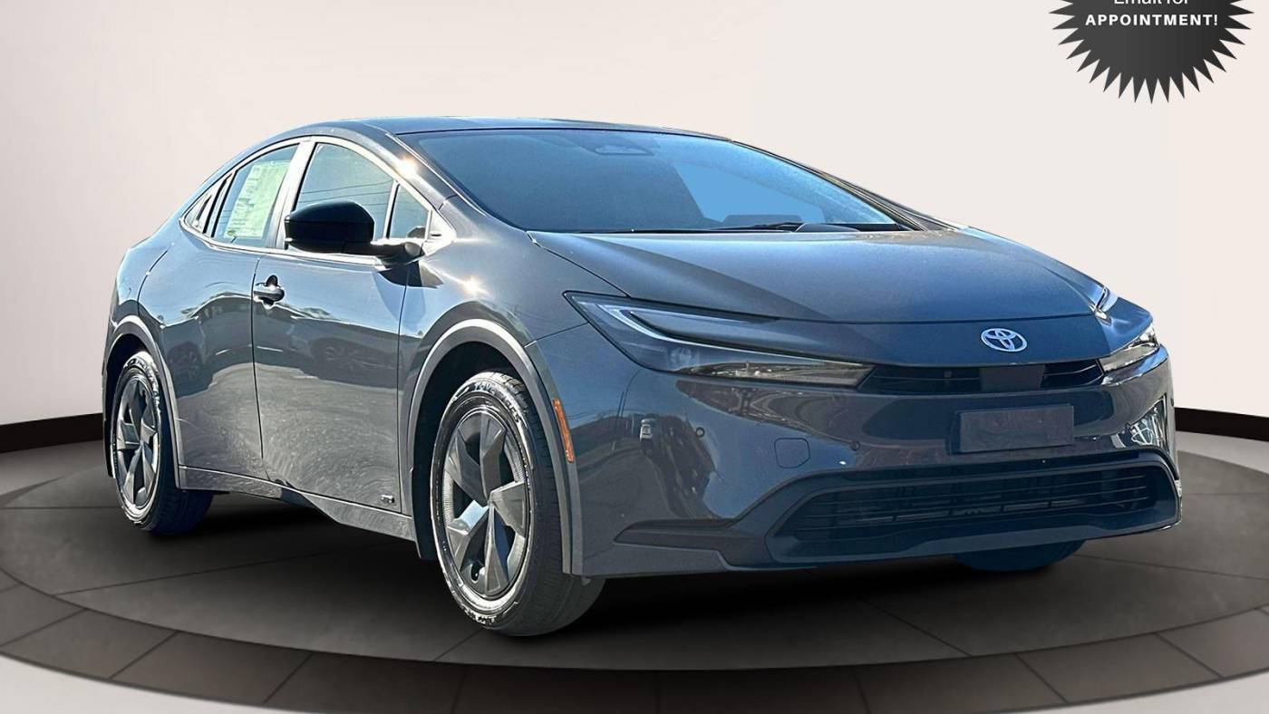 2024 Toyota Prius LE — Hatchback — 4,704 mi — Clinton, NJ