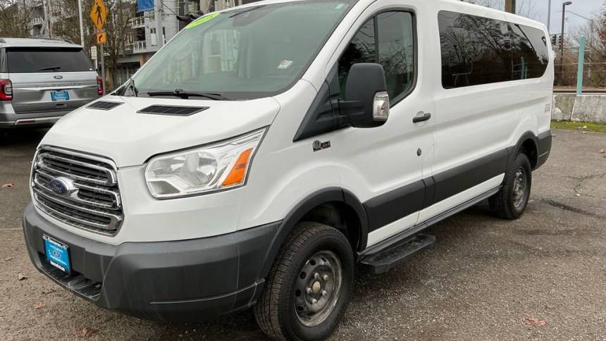 2018 Ford Transit Passenger Wagon T-150 XLT — Passenger Van — 40,438 mi — Beaverton, OR