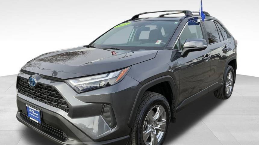 2024 Toyota RAV4 Hybrid XLE — SUV — 5,150 mi — Beaverton, OR