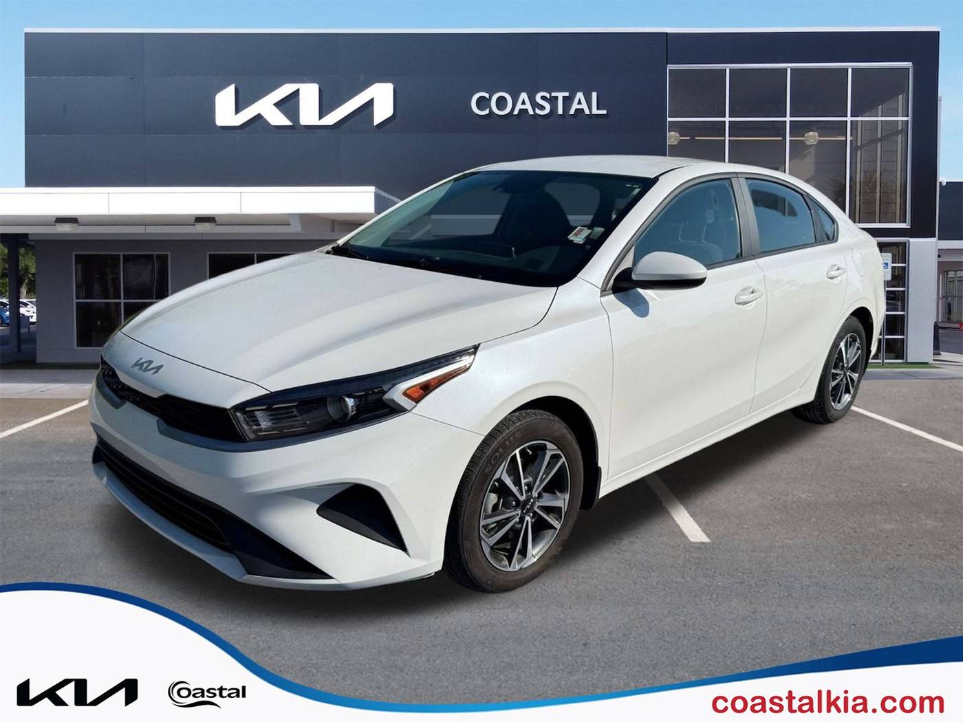2023 Kia Forte LXS — Sedan — 14,353 mi — Wilmington, NC