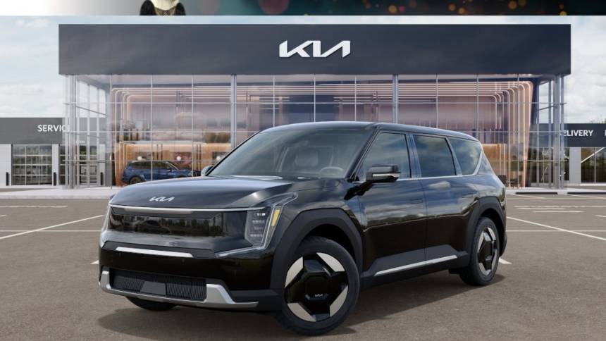 2024 Kia EV9 Light Long Range — SUV — 15,700 mi — Henderson, NV