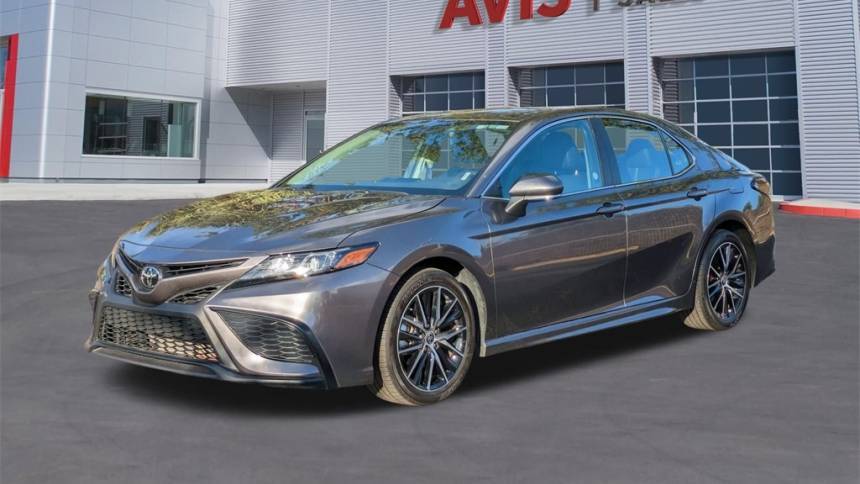 2024 Toyota Camry SE — Sedan — 30,268 mi — Pompano Beach, FL