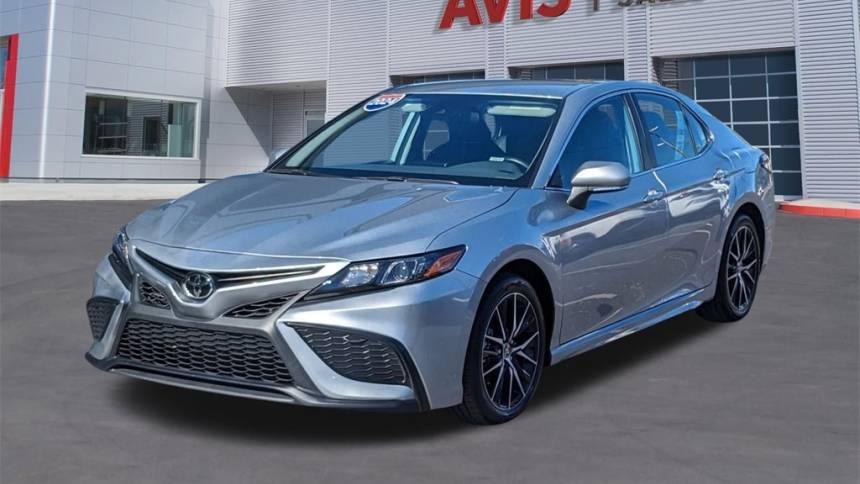 2024 Toyota Camry SE — Sedan — 29,123 mi — Pompano Beach, FL