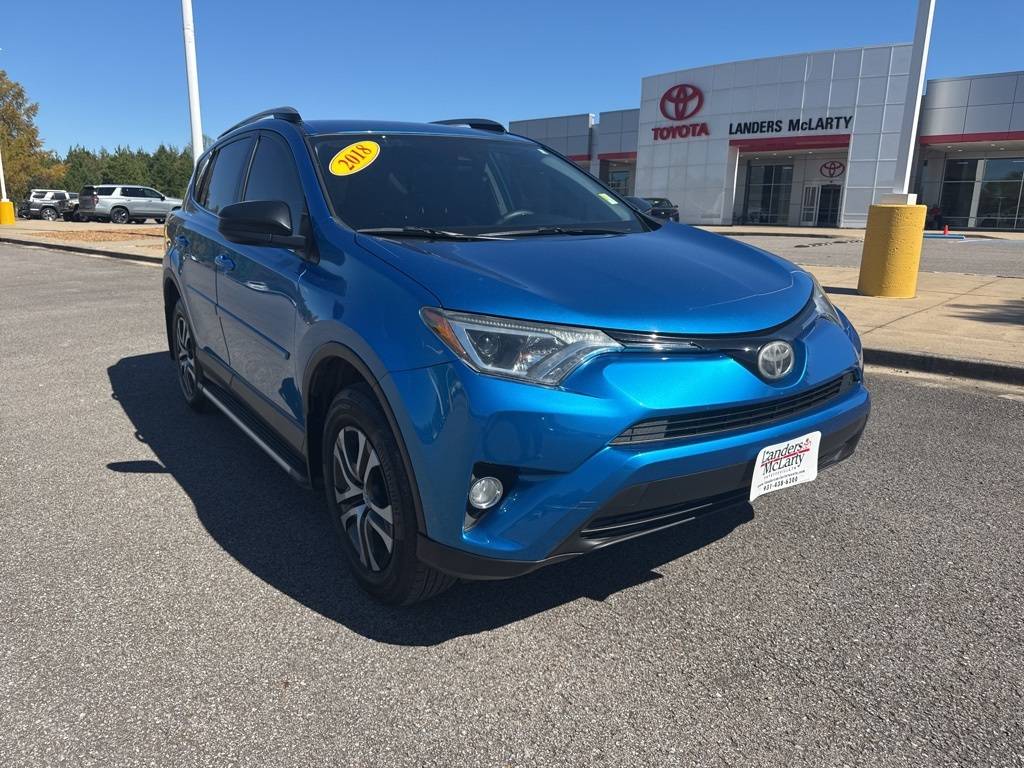2018 Toyota RAV4 LE — SUV — 40,805 mi — Fayetteville, TN