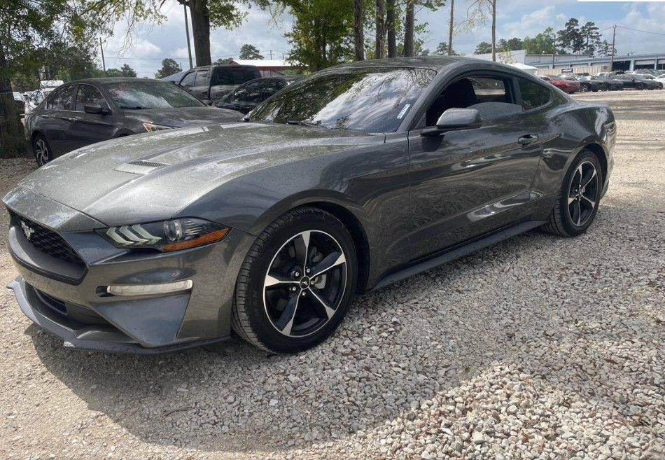 2020 Ford Mustang EcoBoost