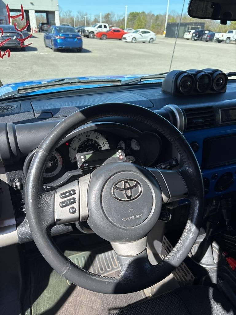 2007 Toyota FJ Cruiser Base — SUV — 205,751 mi — Fayetteville, TN