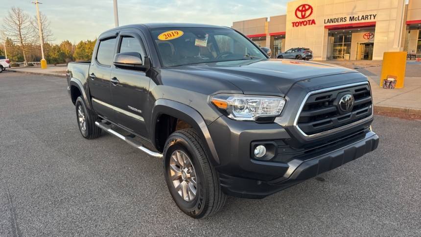 2019 Toyota Tacoma SR5 — Pickup Truck — 14,779 mi — Fayetteville, TN