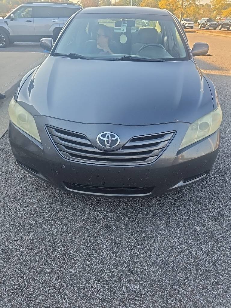 2009 Toyota Camry LE — Sedan — 175,259 mi — Fayetteville, TN