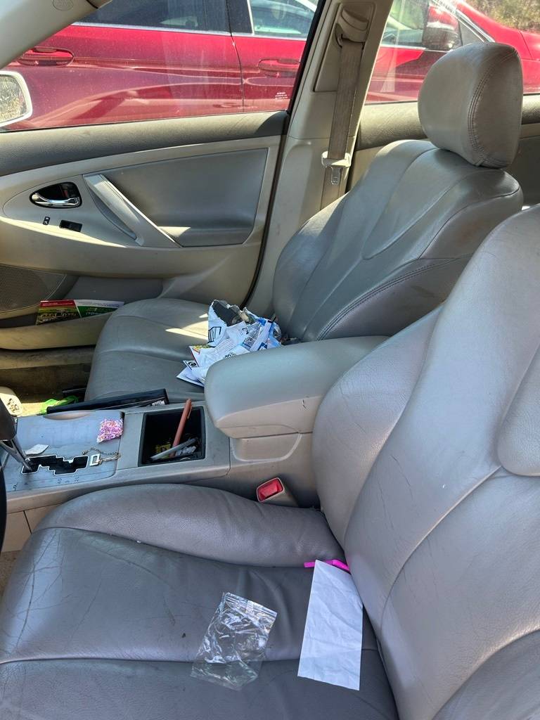 2009 Toyota Camry Base — Sedan — 206,369 mi — Fayetteville, TN