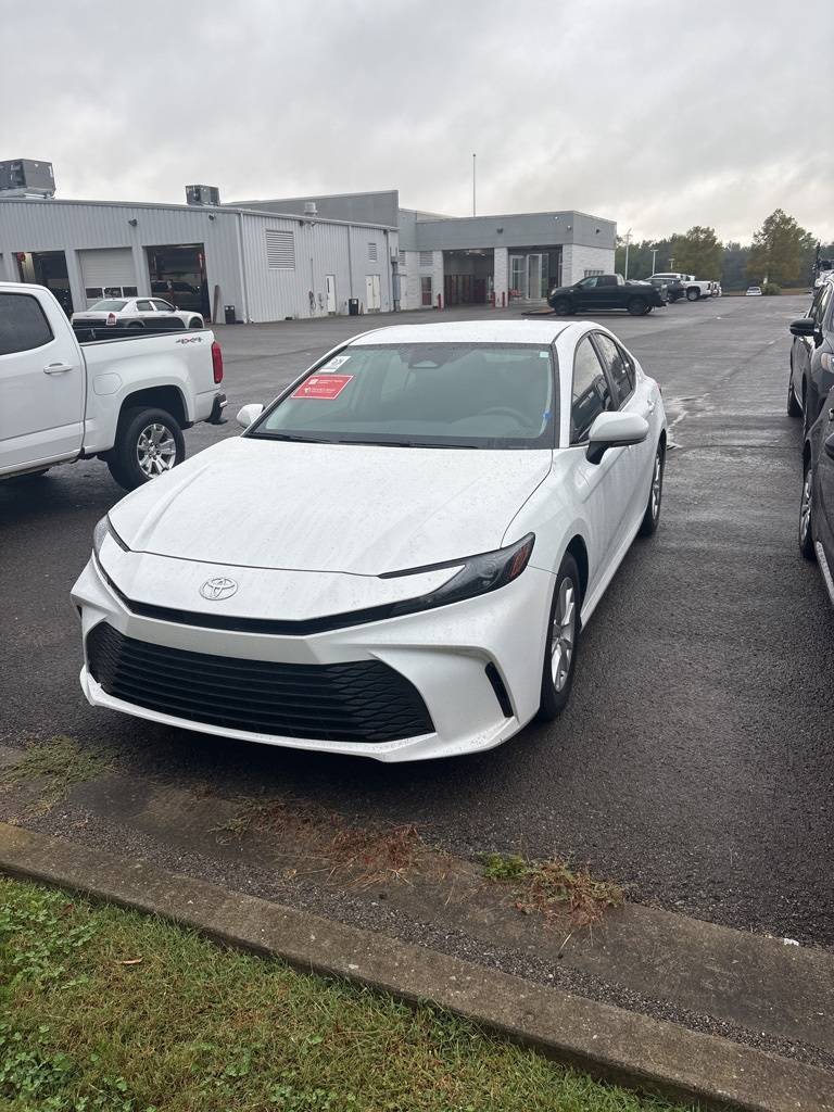 2025 Toyota Camry Hybrid LE — Sedan — 12,615 mi — Fayetteville, TN