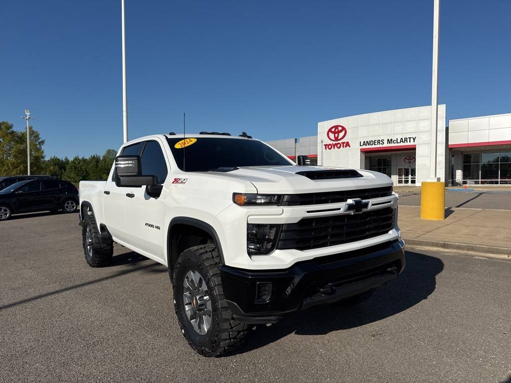 2024 Chevrolet Silverado 2500HD Custom — Pickup Truck — 51,780 mi — Fayetteville, TN