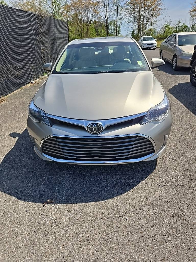 2017 Toyota Avalon XLE — Sedan — 48,993 mi — Fayetteville, TN