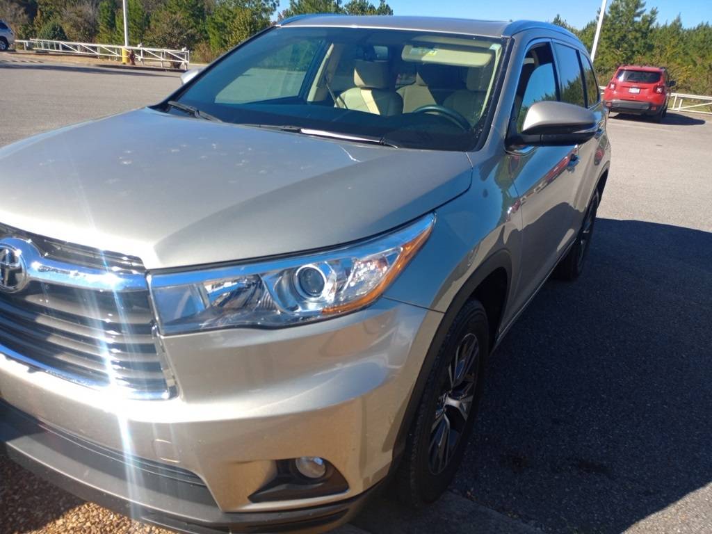 2016 Toyota Highlander XLE — SUV — 70,203 mi — Fayetteville, TN