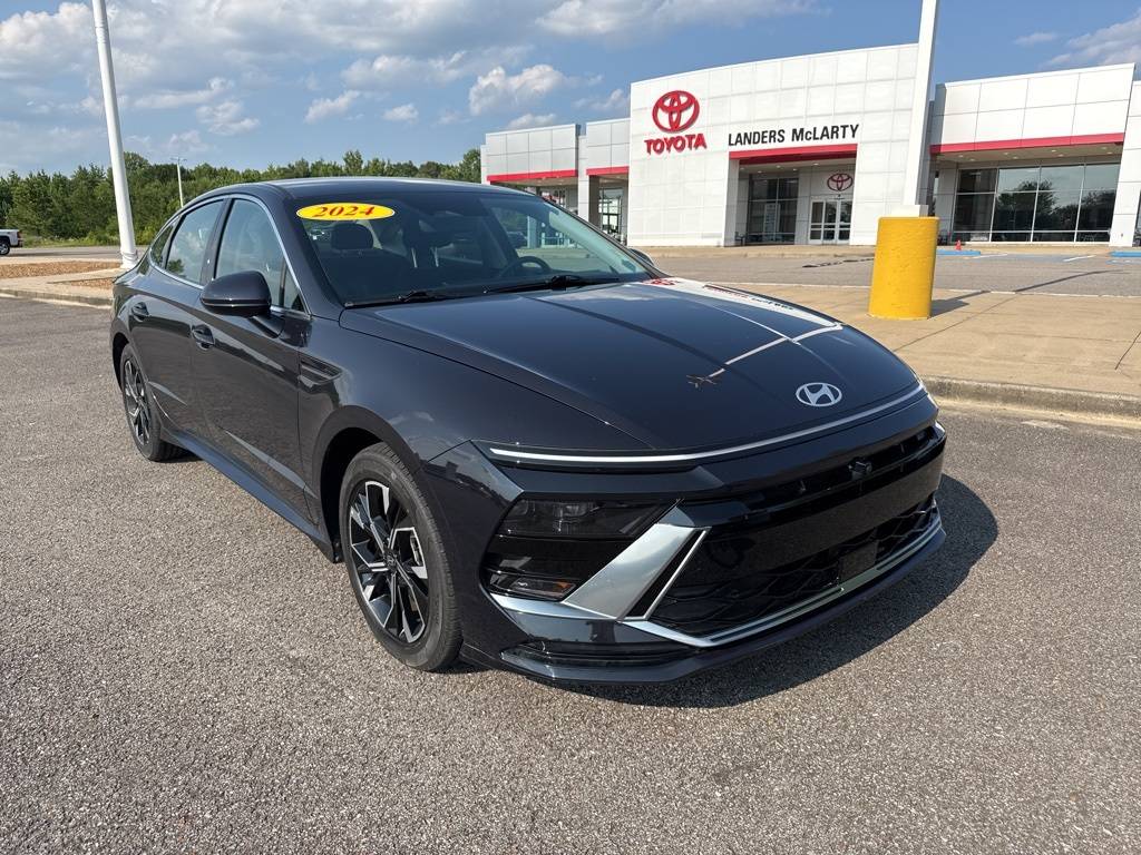 2024 Hyundai Sonata SEL — Sedan — 26,422 mi — Fayetteville, TN
