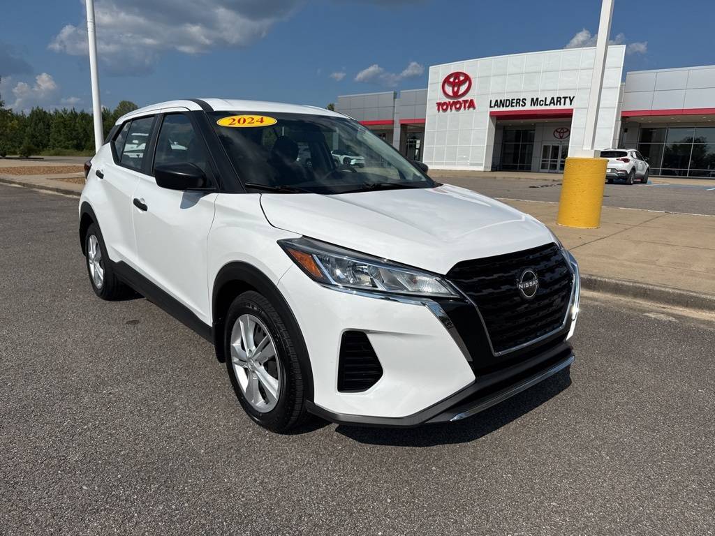 2024 Nissan Kicks S — SUV — 33,706 mi — Fayetteville, TN